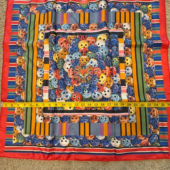 Christian Louboutin - Picture 5 of 11